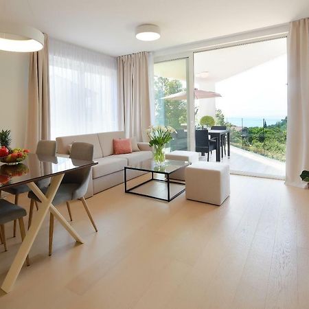 Modern Apartment Near The Sea Opatija Exterior foto