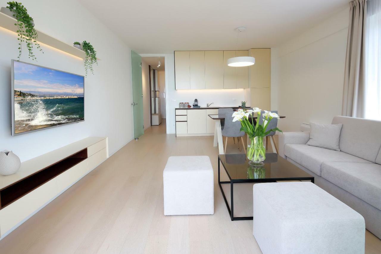 Modern Apartment Near The Sea Ičići Exterior foto